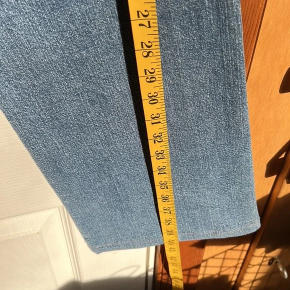 VTG Basil and Maude Embroidered Studded Jeans EC - Picture 11 of 13